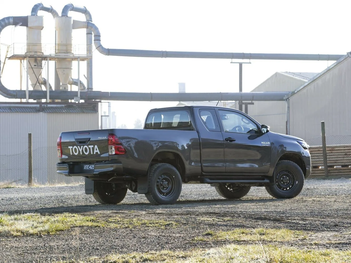 Toyota Hilux VIII Рестайлинг — фото 3