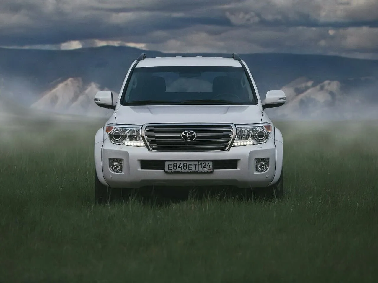 Toyota Land Cruiser Prado 150 Series Рестайлинг 1 — фото 2