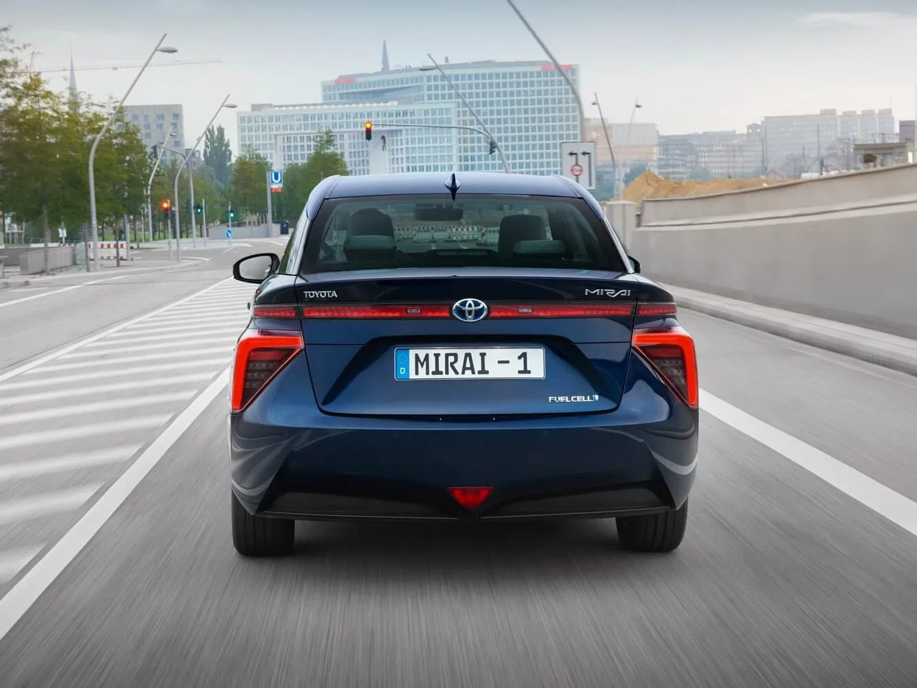 Toyota Mirai I — фото 4