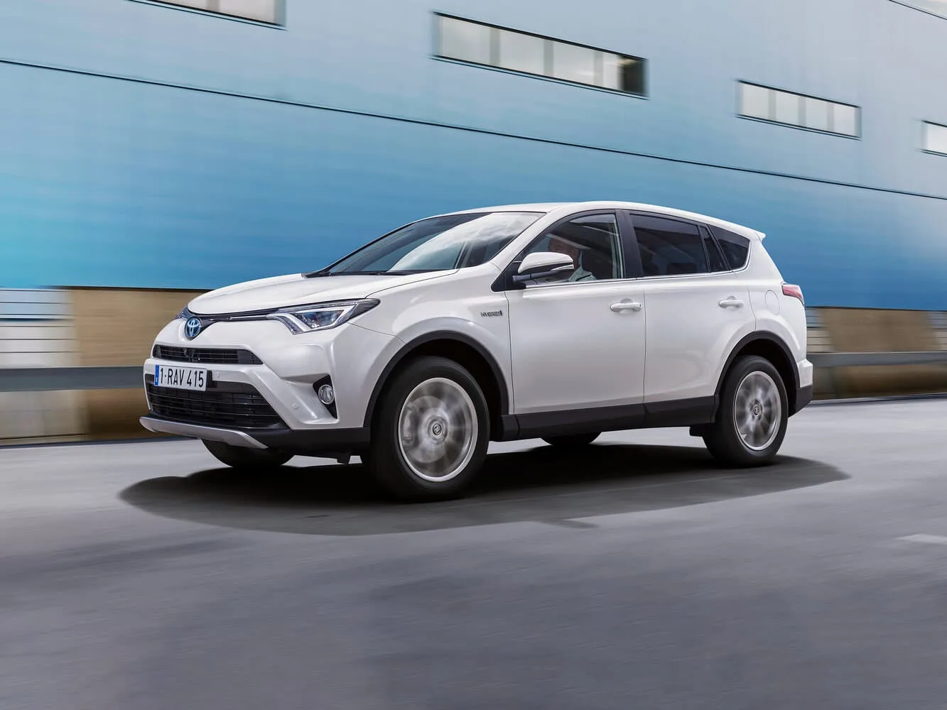 Toyota RAV4 IV