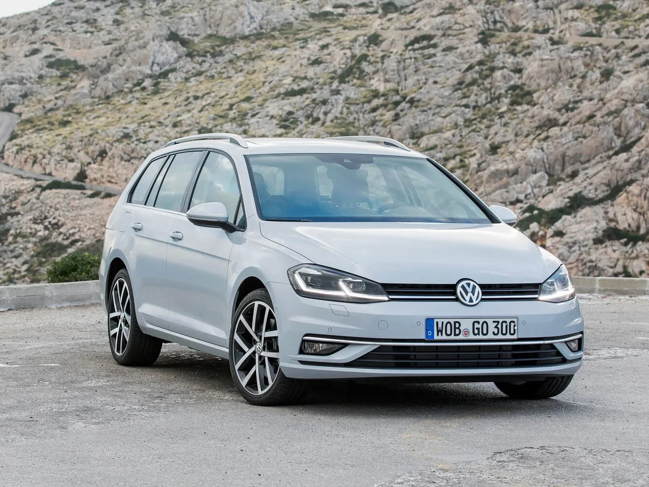 Volkswagen Golf VII Рестайлинг — фото 2