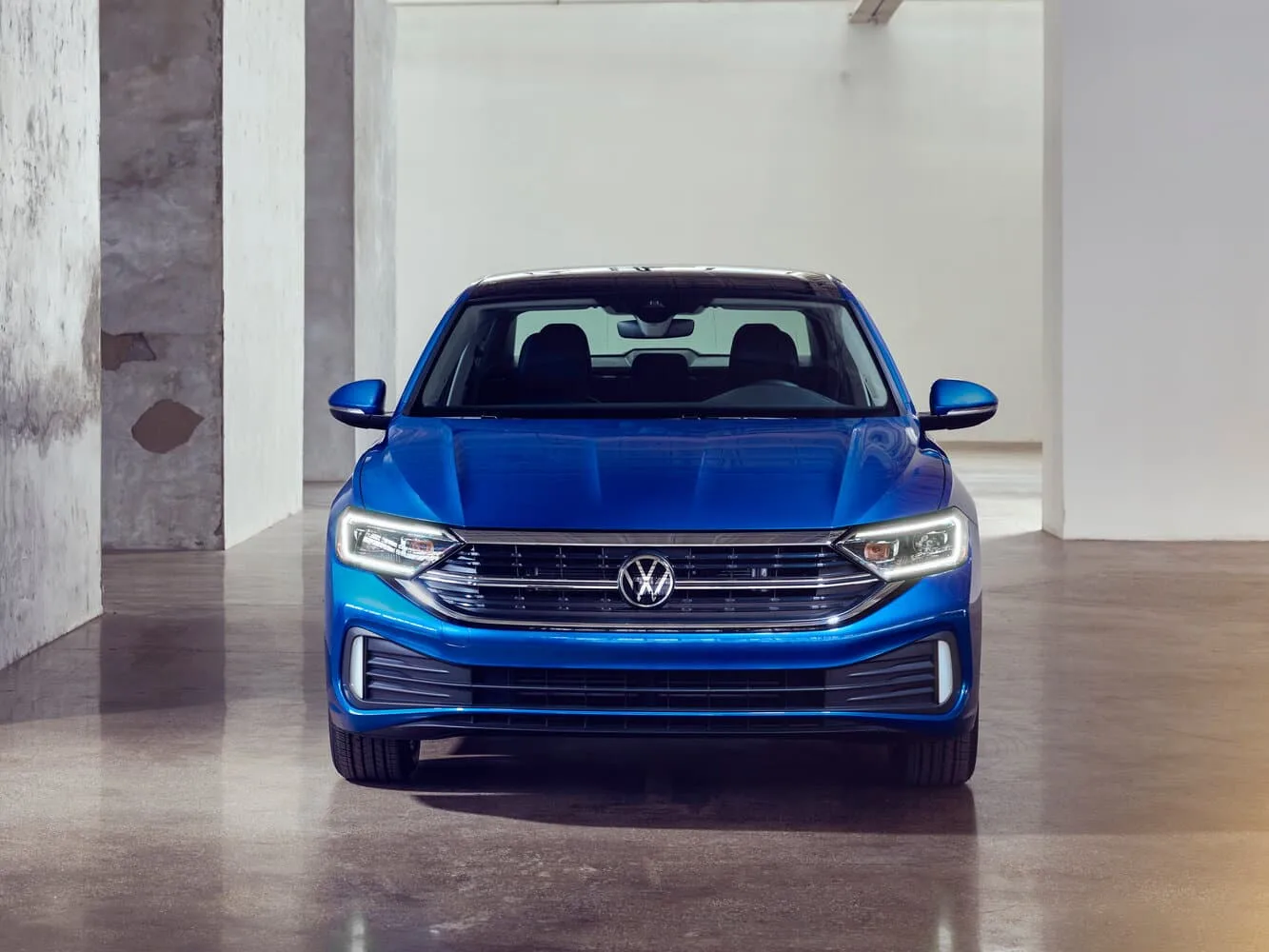 Volkswagen Jetta VII Рестайлинг — фото 2