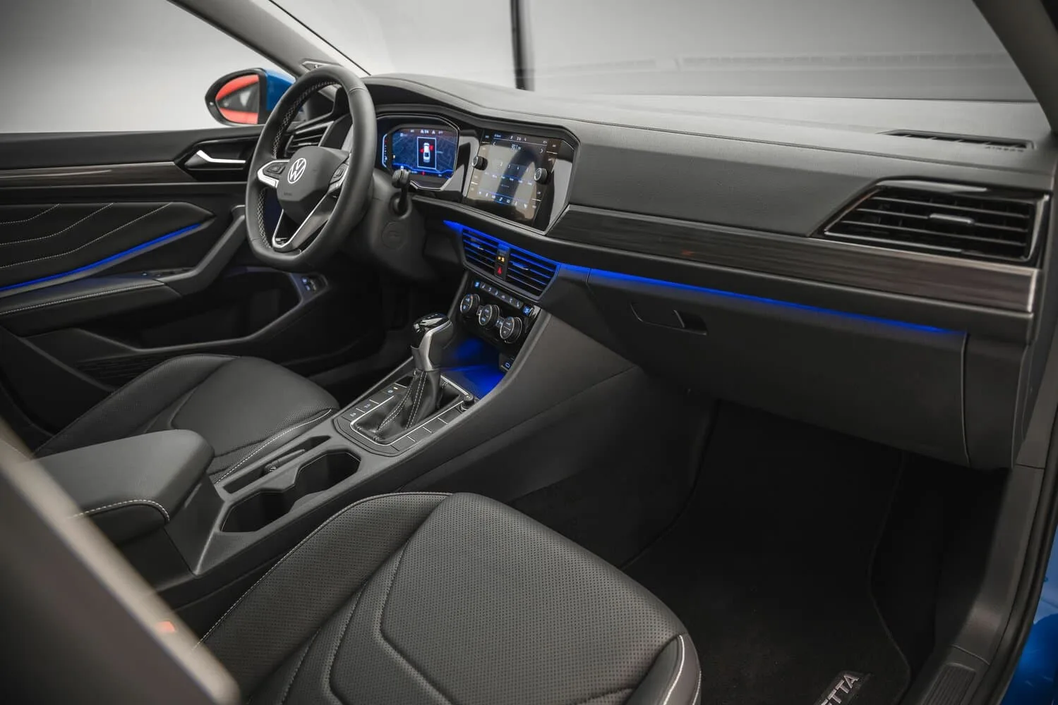Volkswagen Jetta VII Рестайлинг — фото 5