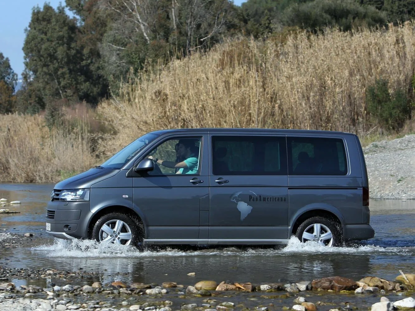 Volkswagen Multivan T5 Рестайлинг — фото 3
