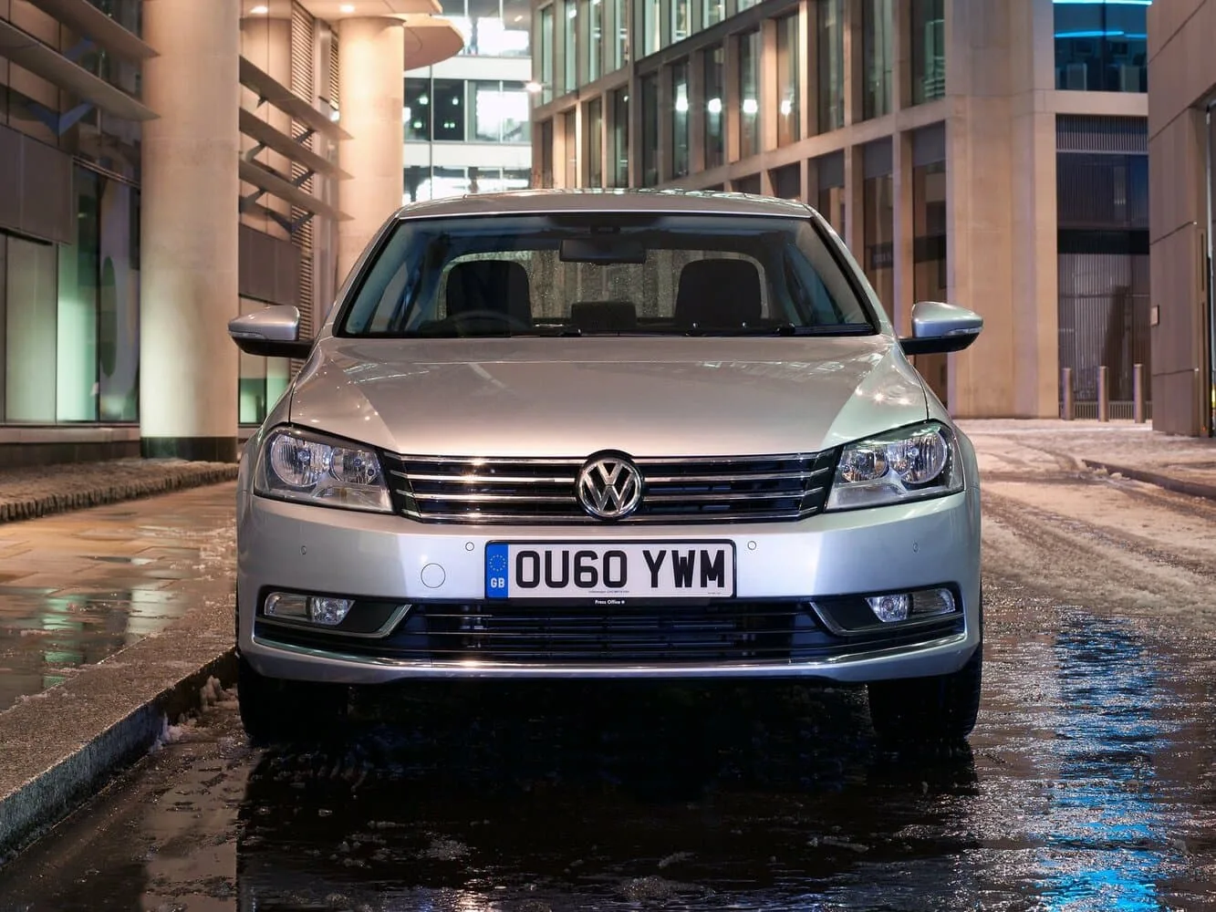 Volkswagen Passat B7 — фото 2