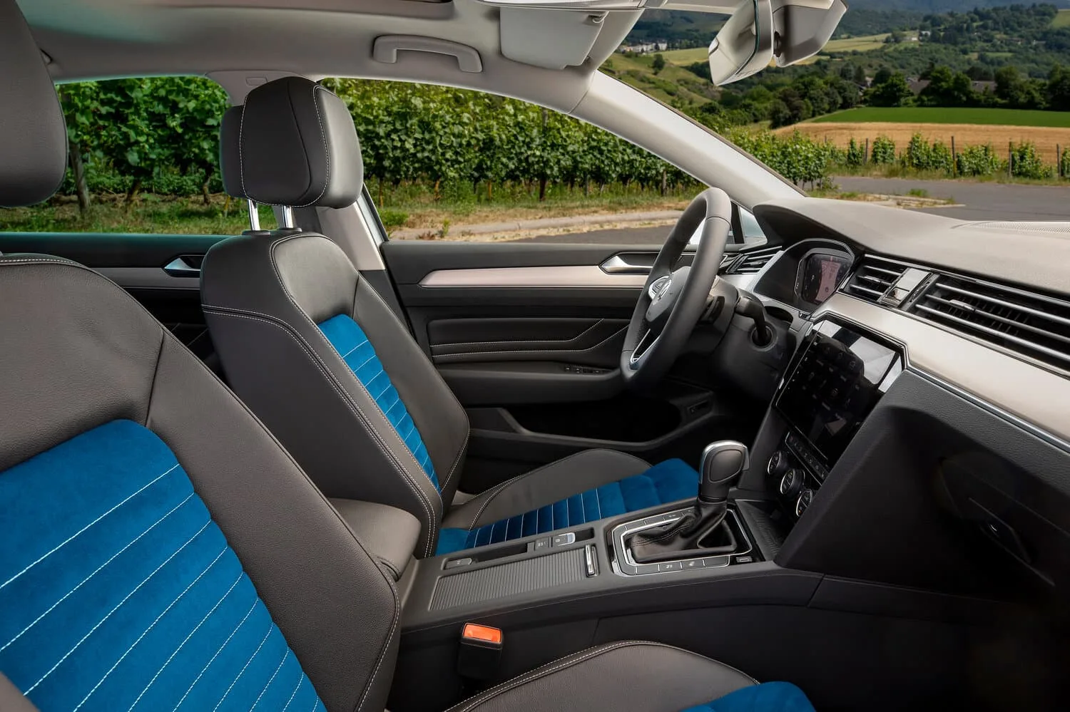 Volkswagen Passat B8 Рестайлинг — фото 5