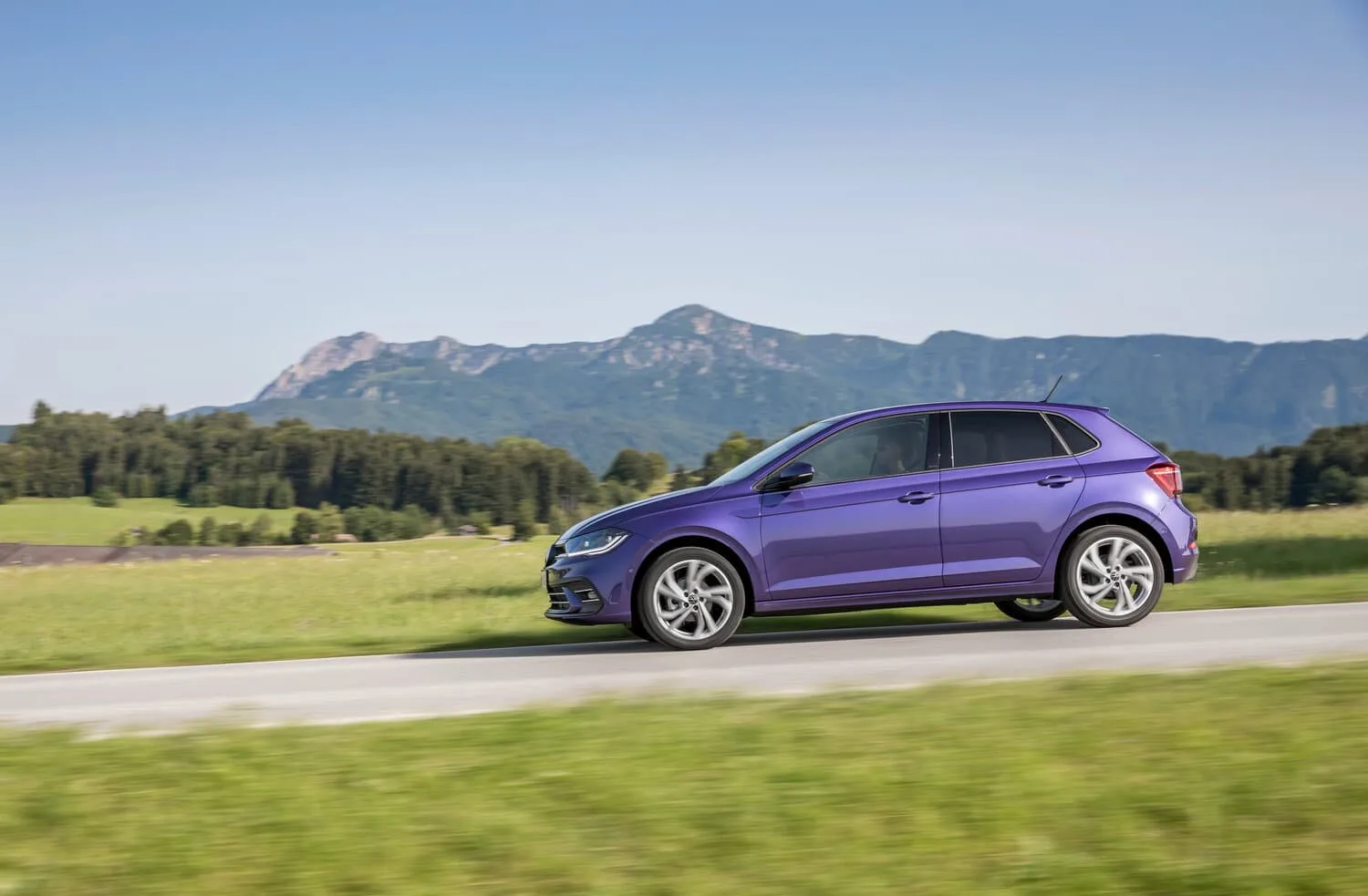 Volkswagen Polo VI Рестайлинг — фото 3