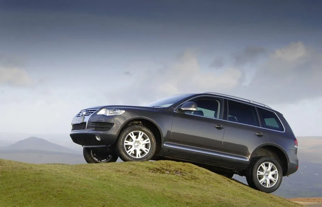 Volkswagen Touareg I Рестайлинг — фото 3