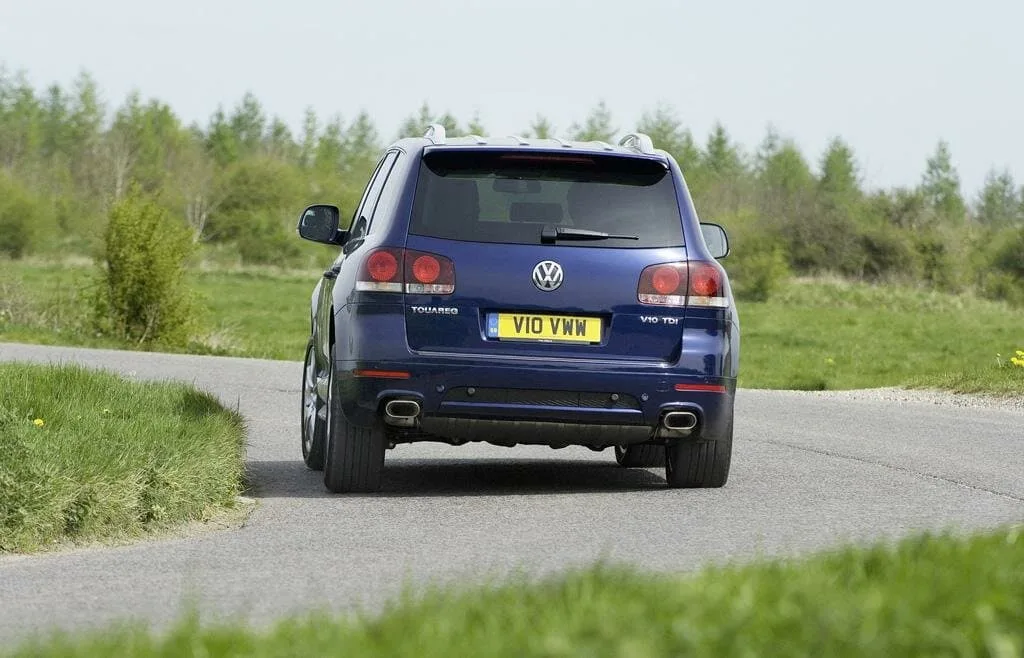 Volkswagen Touareg I Рестайлинг — фото 4