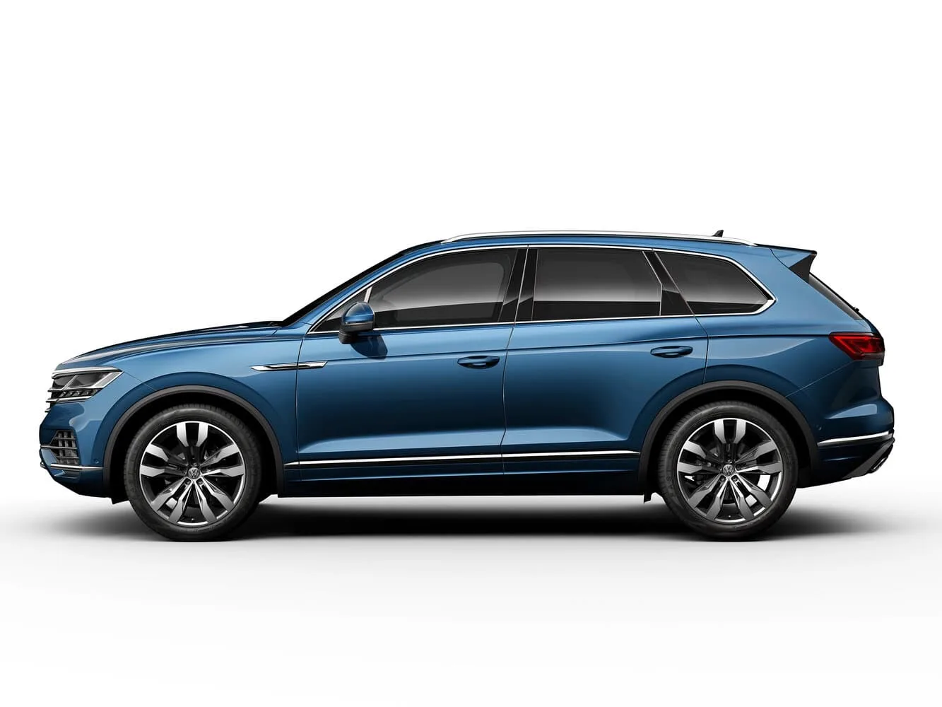 Volkswagen Touareg III — фото 3