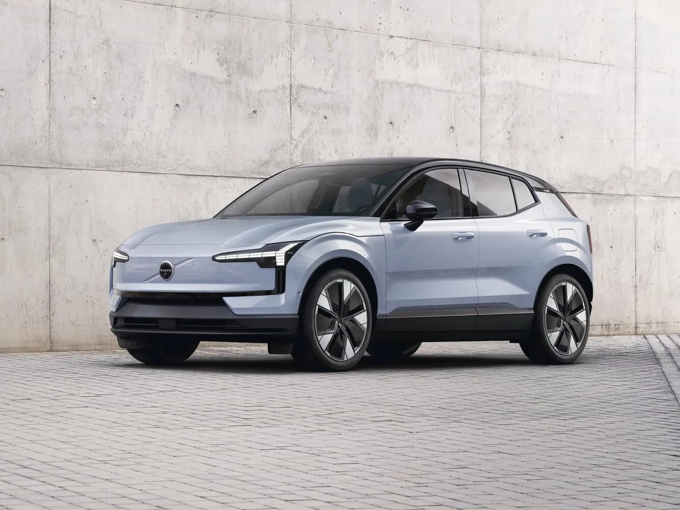 Volvo EX30 2023 — 2026