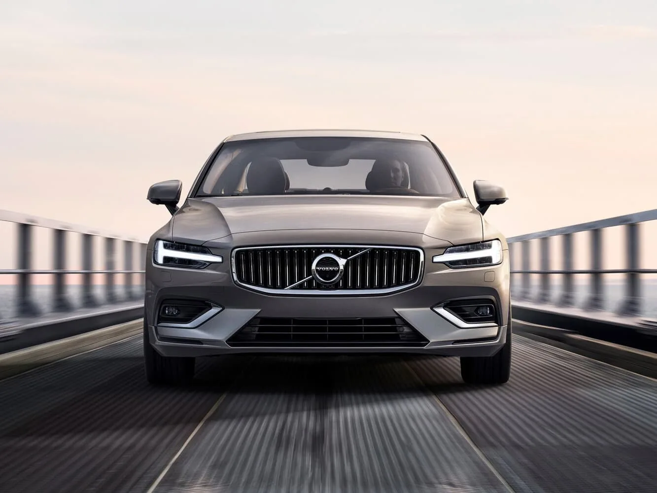 Volvo S60 III — фото 2