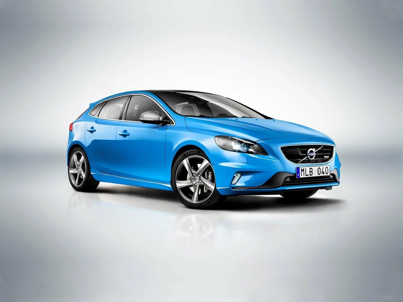 Volvo V40 Cross Country I