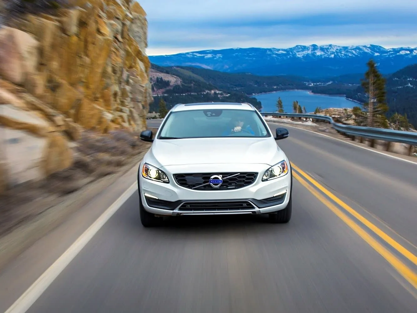Volvo V60 Cross Country I — фото 2