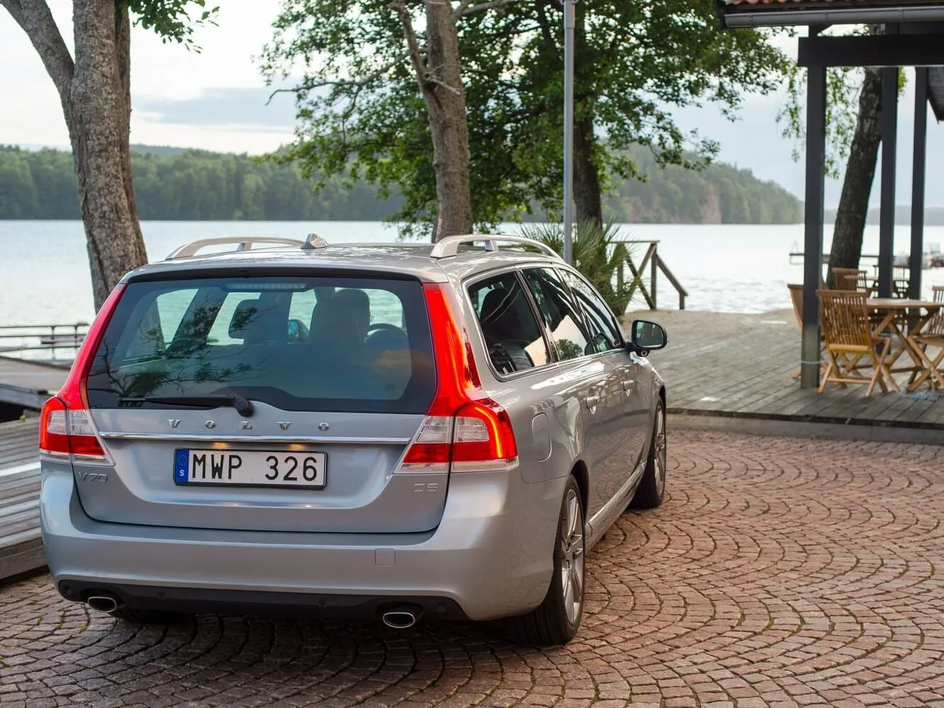 Volvo V70 III Рестайлинг — фото 4