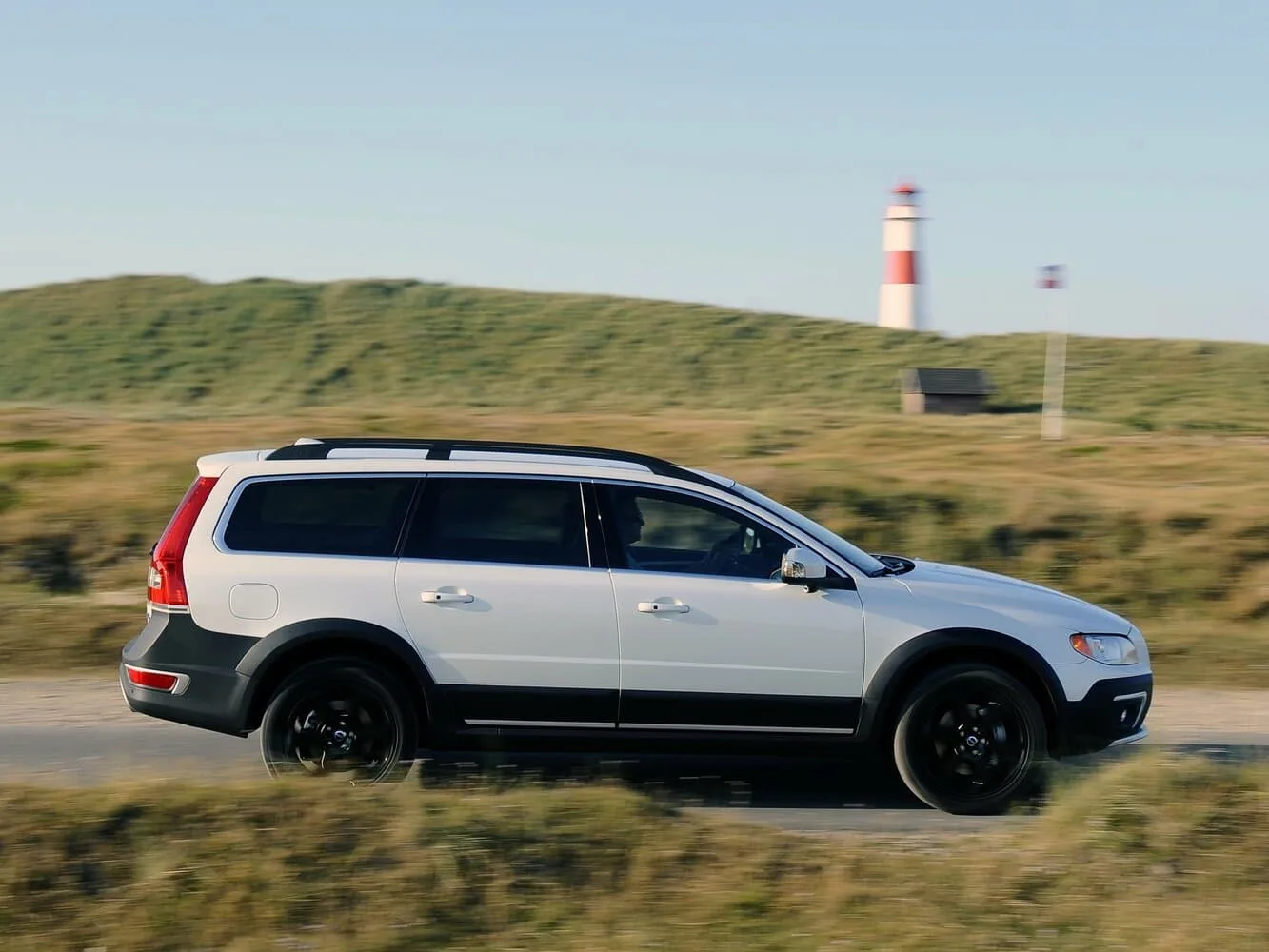 Volvo XC70 II Рестайлинг — фото 3